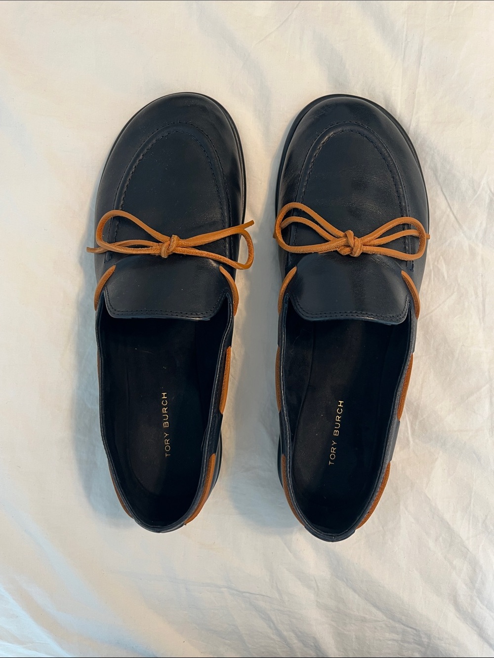 Tory Burch The Boaty Size 8.5